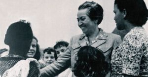 A 134 años del natalicio de Gabriela Mistral: La Escuela rural precarizada