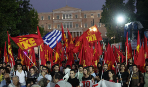 Mitsotakis pierde la mayoría, resultado positivo para el KKE